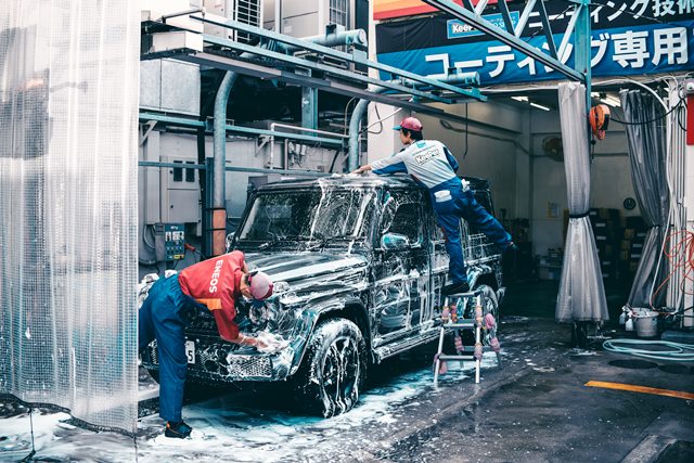 あったら便利な洗車道具　脚立（洗車台）