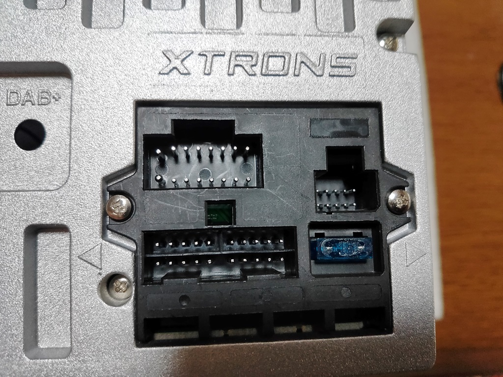 XTRONS Androidナビ TIB110L