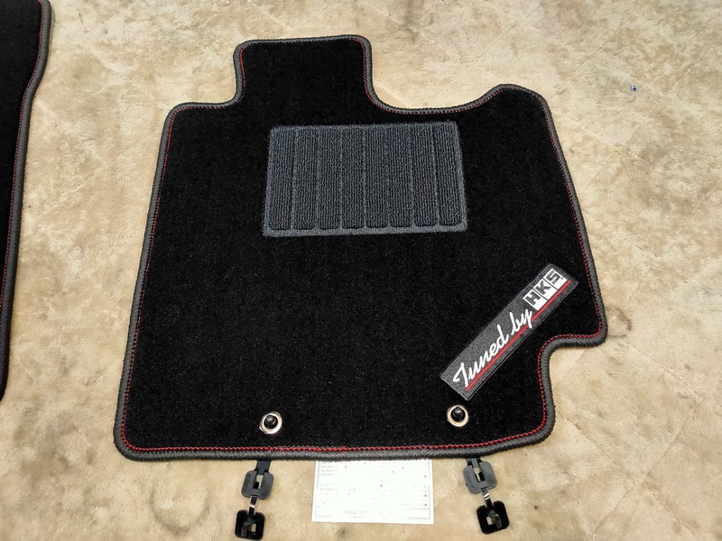 HKS フロアマット フロントセット スイフトスポーツ ZC33S FLOOR MAT FRONT SET SWIFT SPORT 51007-AK400 BK