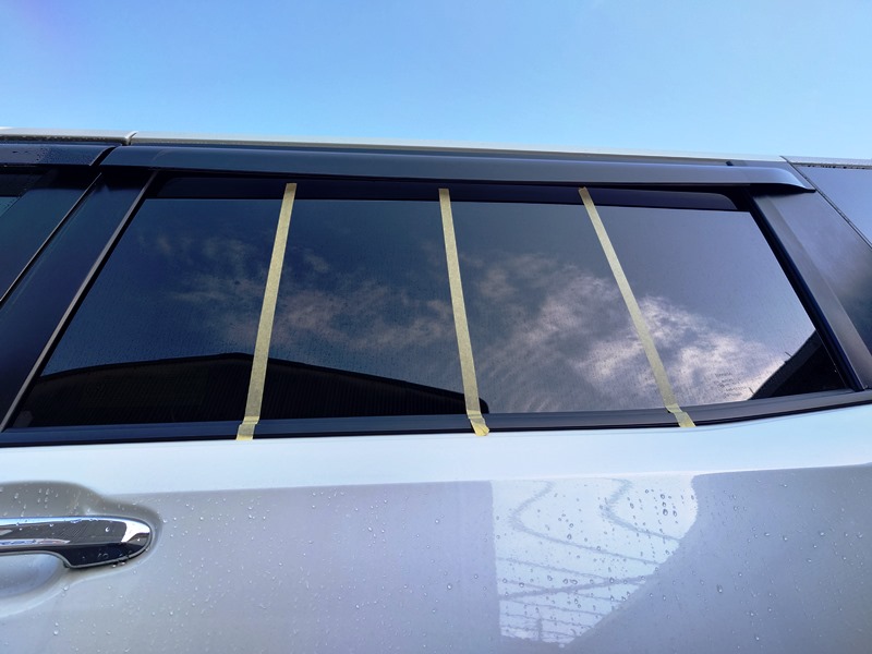 【ウロコ落とし検証】車の窓ガラスをキレイにできる代用品は？身近なもの・用途外なども使ってみた
