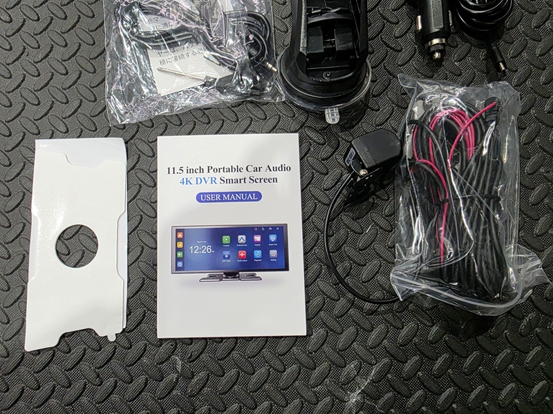 11.5インチ ディスプレイオーディオ(ドラレコ付き) 内容物