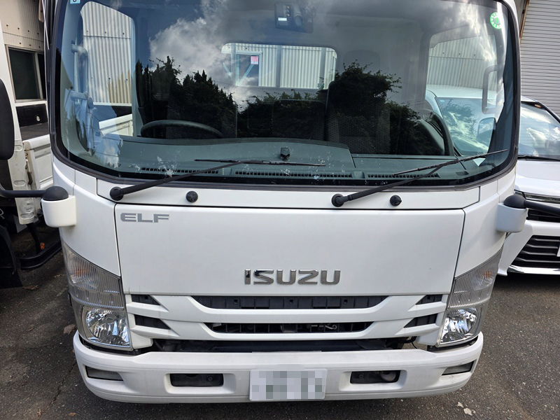 取り付けるトラック