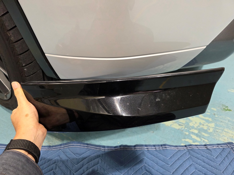 アウトランダーPHEV　フロントアンダーガーニッシュ 位置合わせ