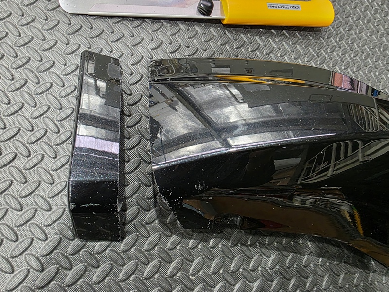 アウトランダーPHEV　フロントアンダーガーニッシュ カット