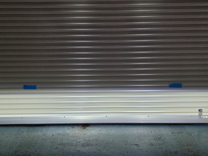 エフシーエル アウトランダー用 2色切替 フォグランプ 交換作業