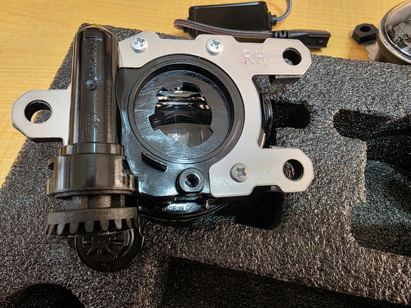 エフシーエル アウトランダー用 2色切替 フォグランプ 防水処理