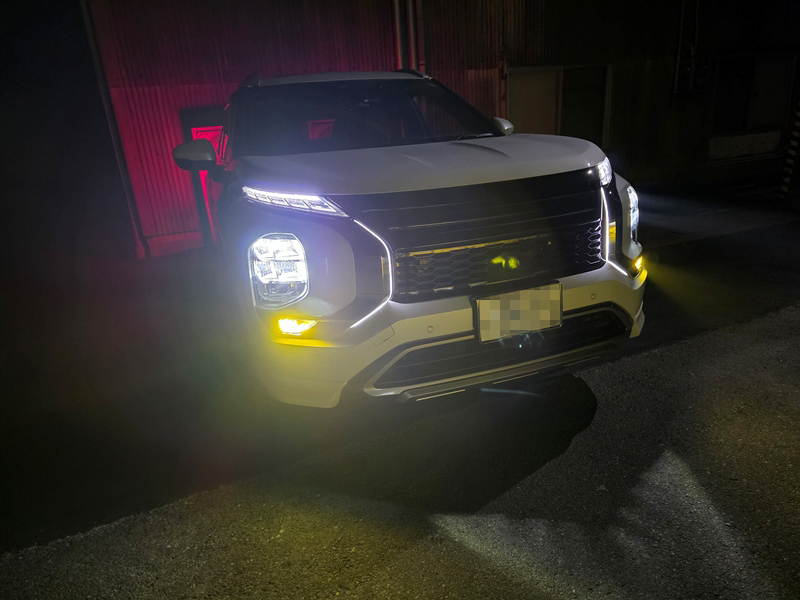 エフシーエル アウトランダー用 2色切替 フォグランプ 点灯確認